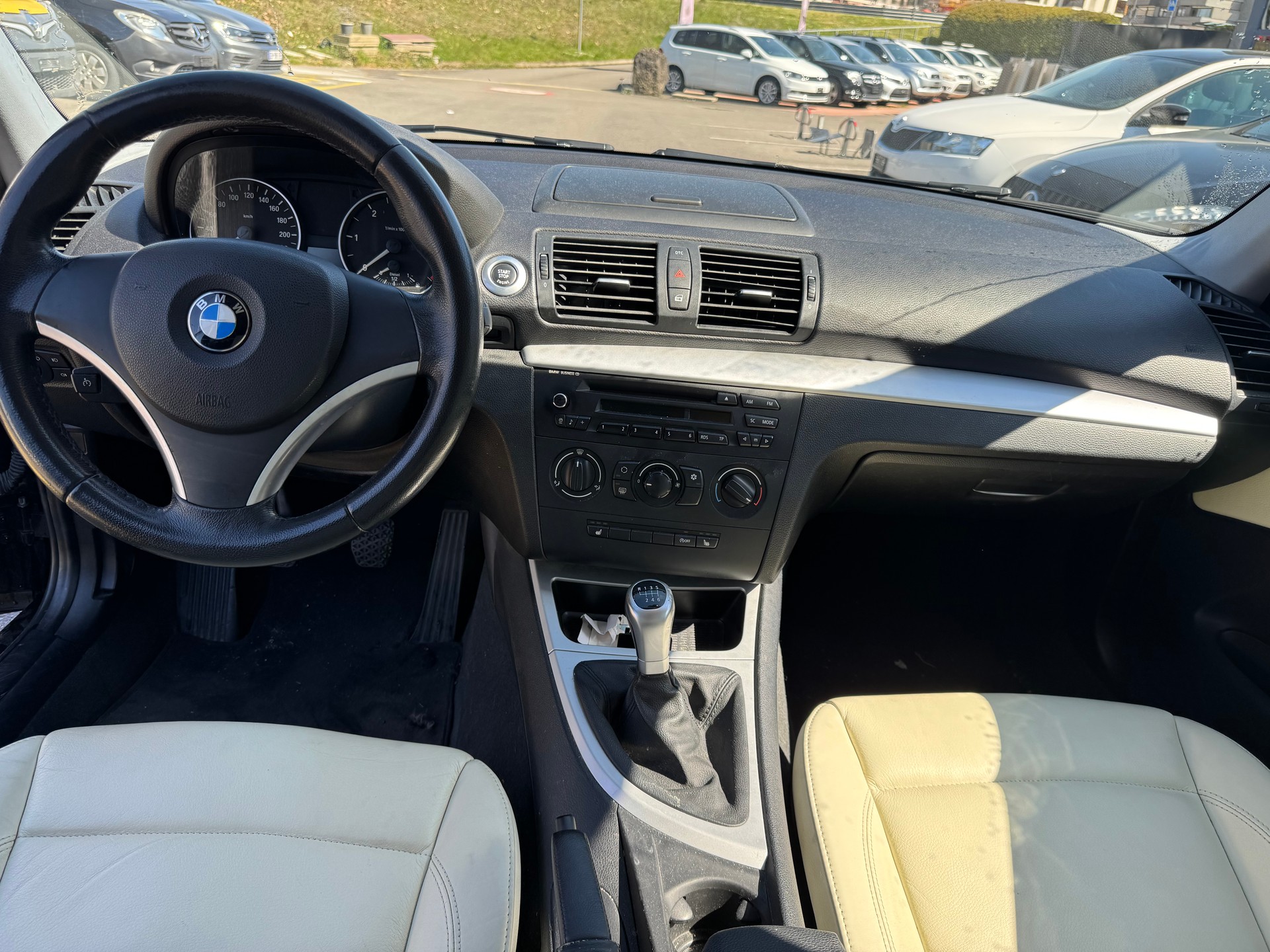 BMW 118d-image-12