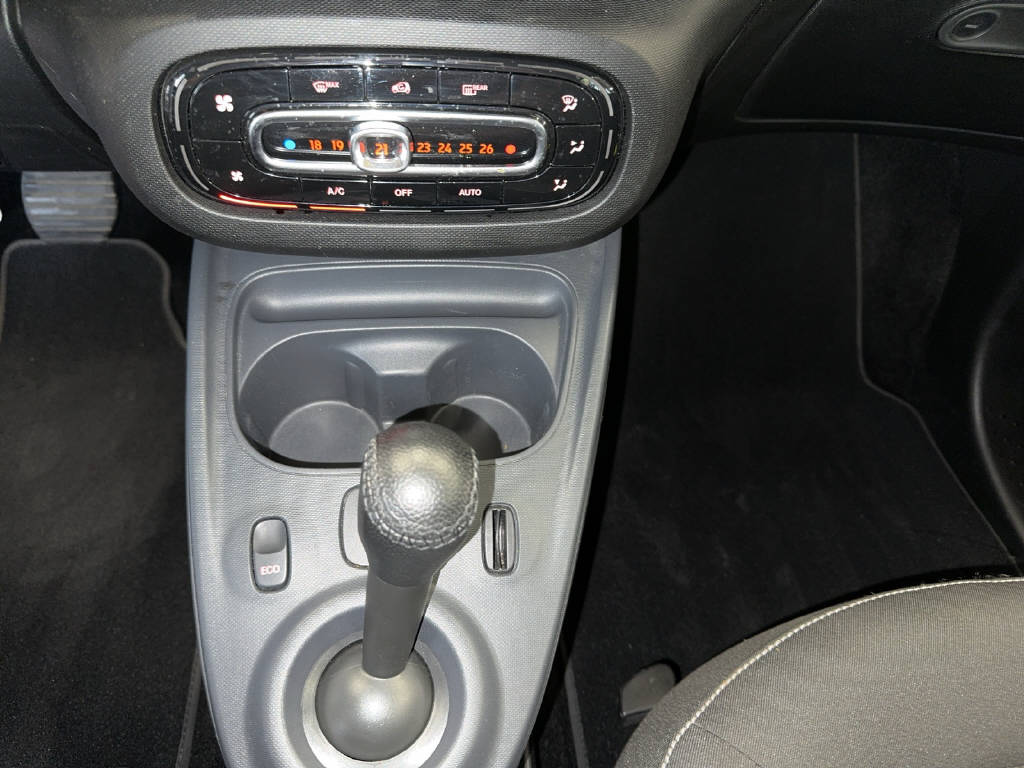 SMART Forfour EQ Passion-image-5