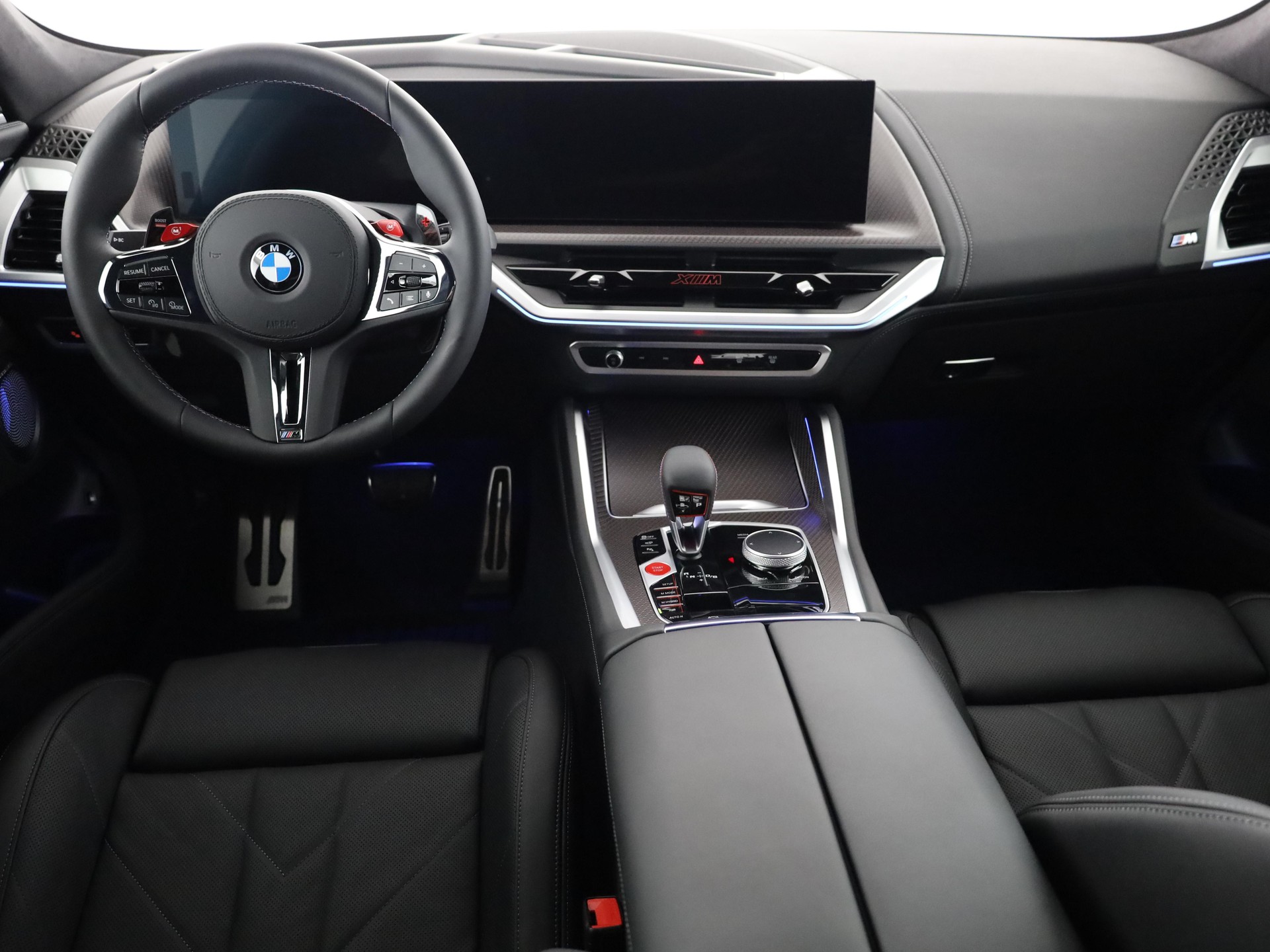 BMW XM Label Plug-in Hybrid-image-16