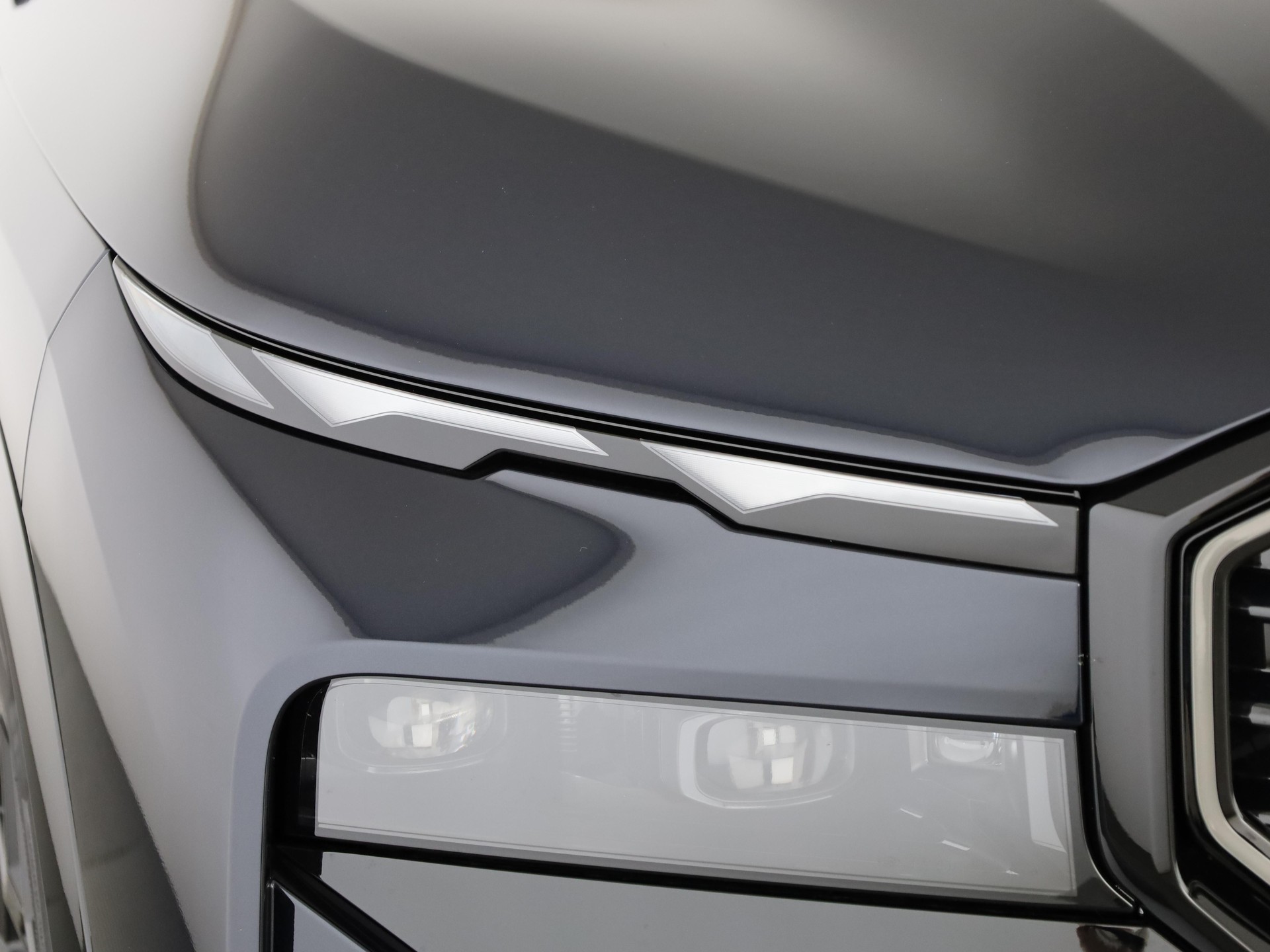 BMW XM Label Plug-in Hybrid-image-5