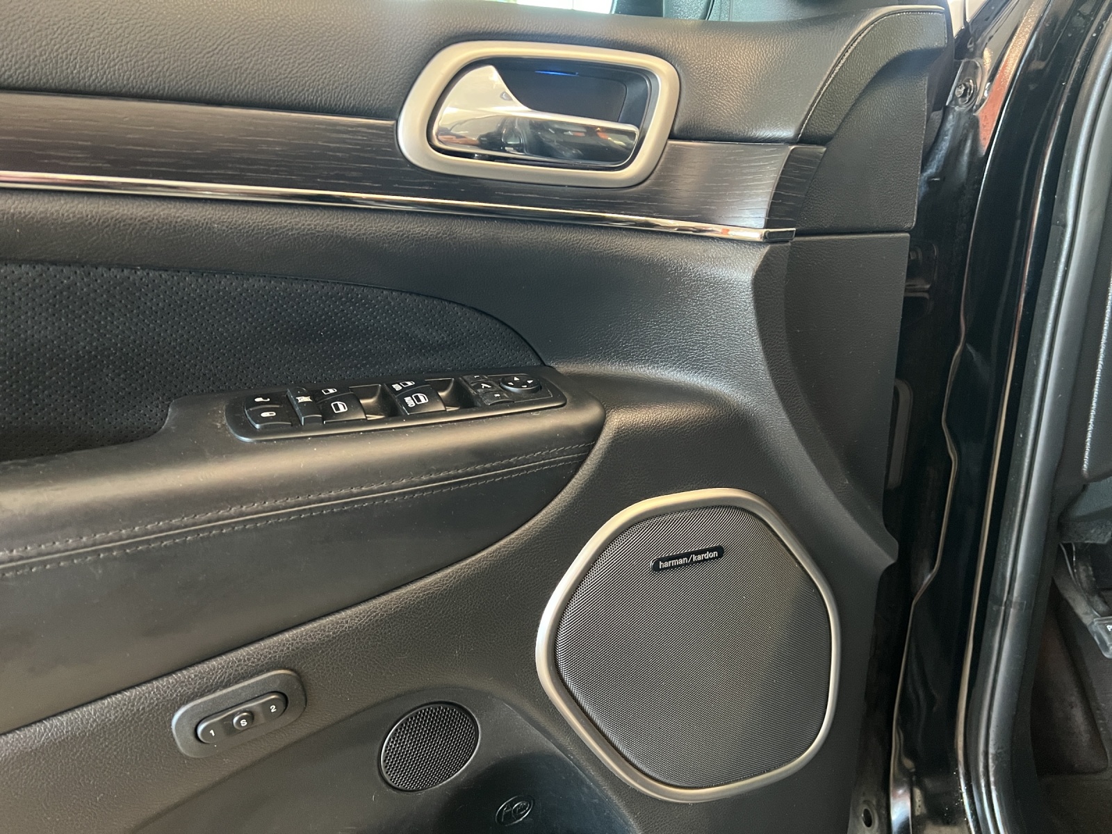 JEEP Grand Cherokee 3.0 CRD S Automatic-image-11