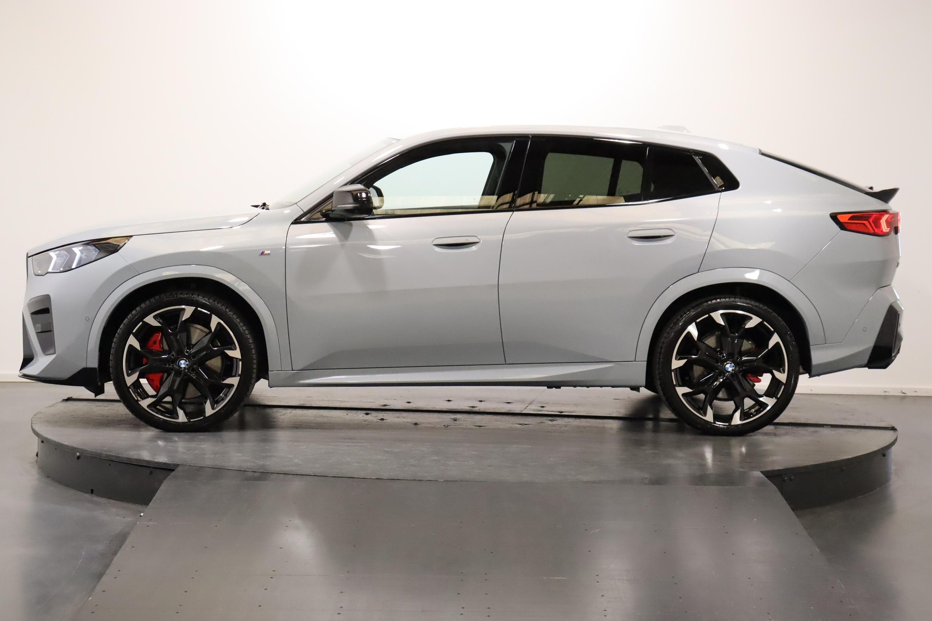 BMW X2 M35i-image-1