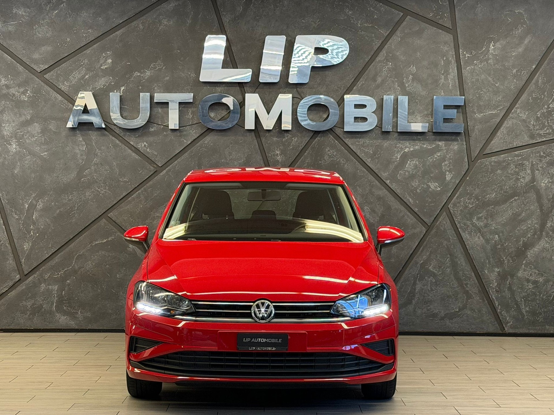 VW Golf Sportsvan 1.0 TSI Comfortline-image-1