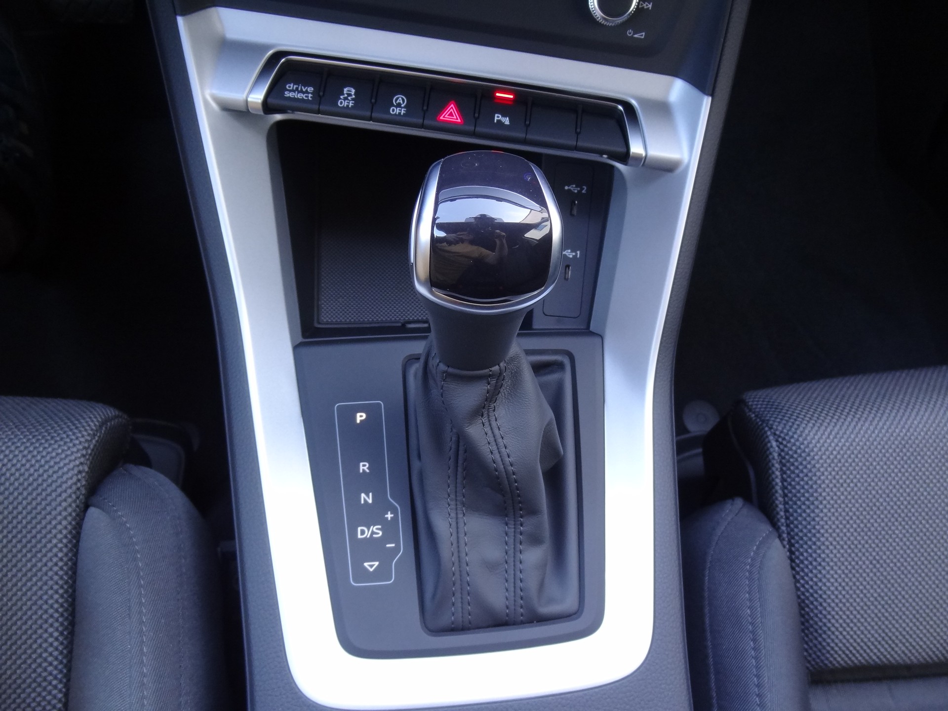 AUDI Q3 Sportback 40 TFSI quattro S-tronic-image-21