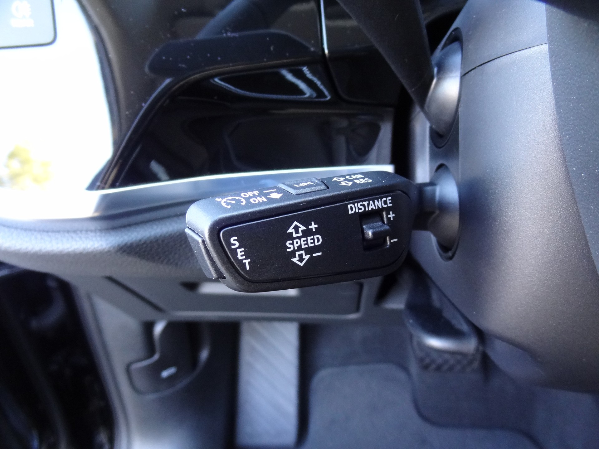 AUDI Q3 Sportback 40 TFSI quattro S-tronic-image-15