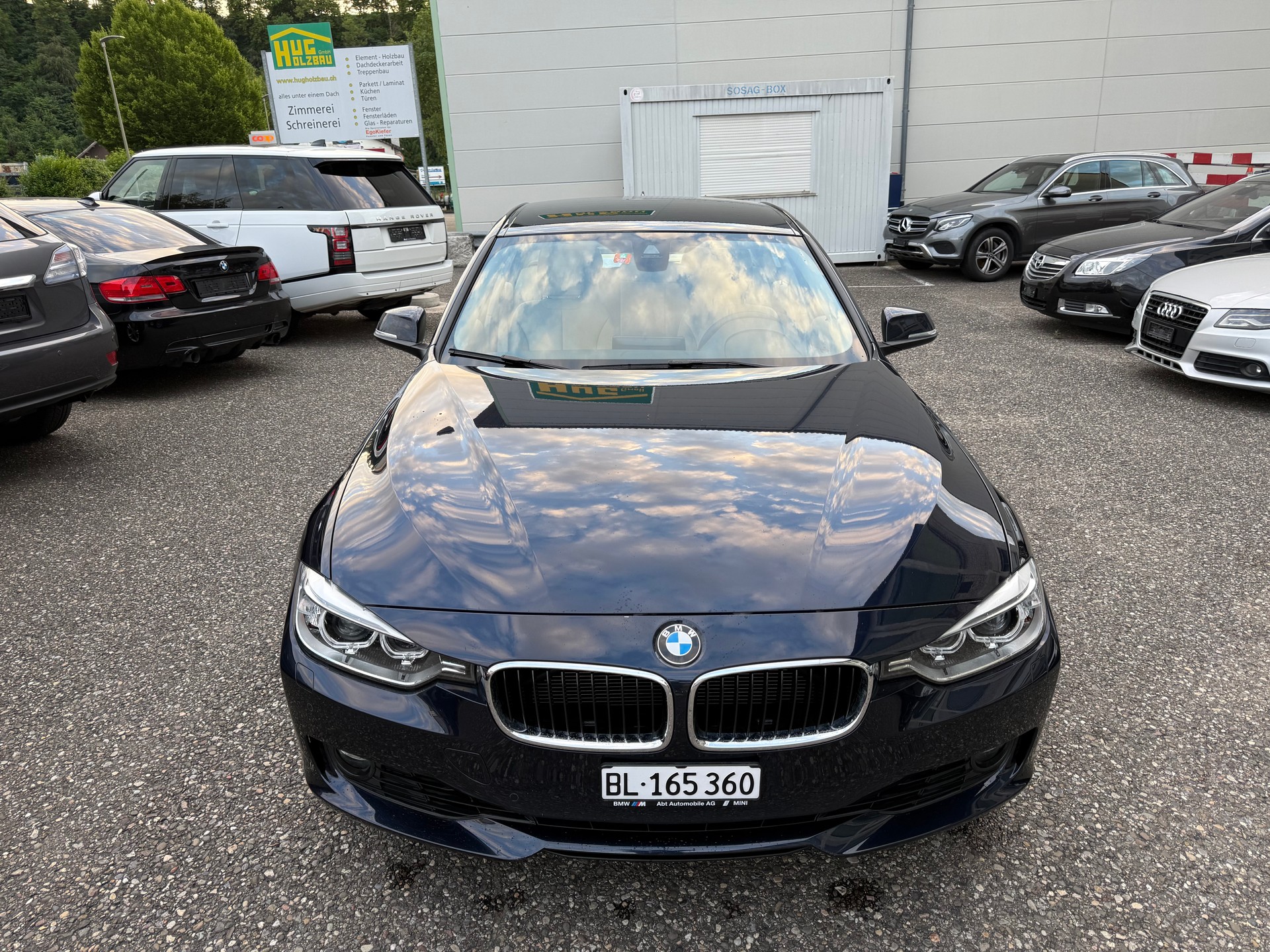 BMW 320i xDrive Sport Line Steptronic-image-1