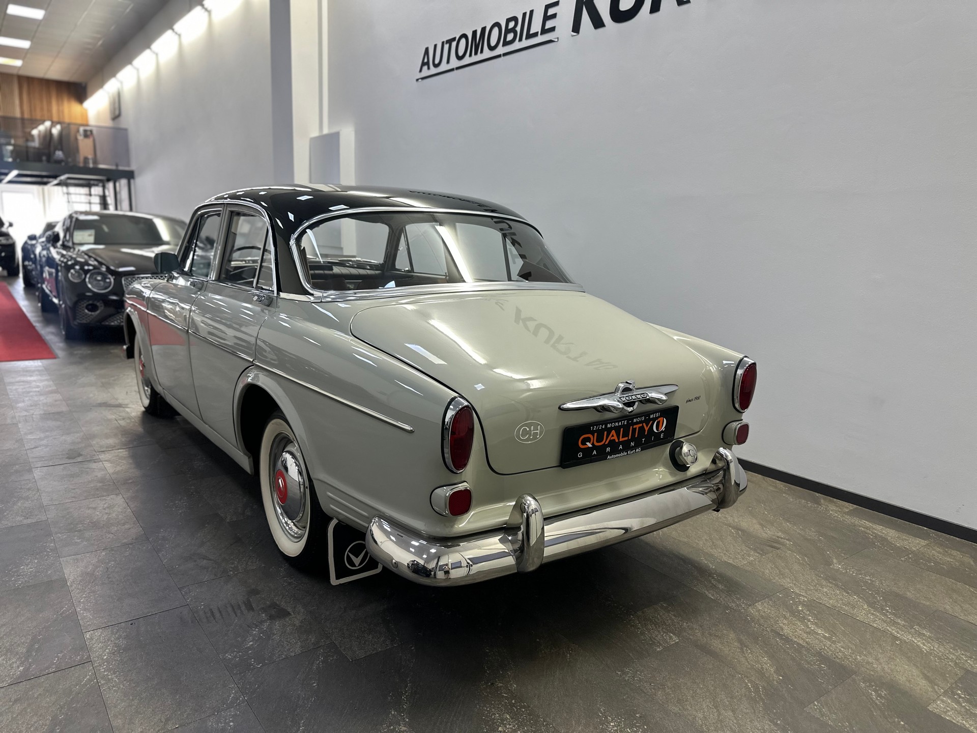 VOLVO P12132-image-3