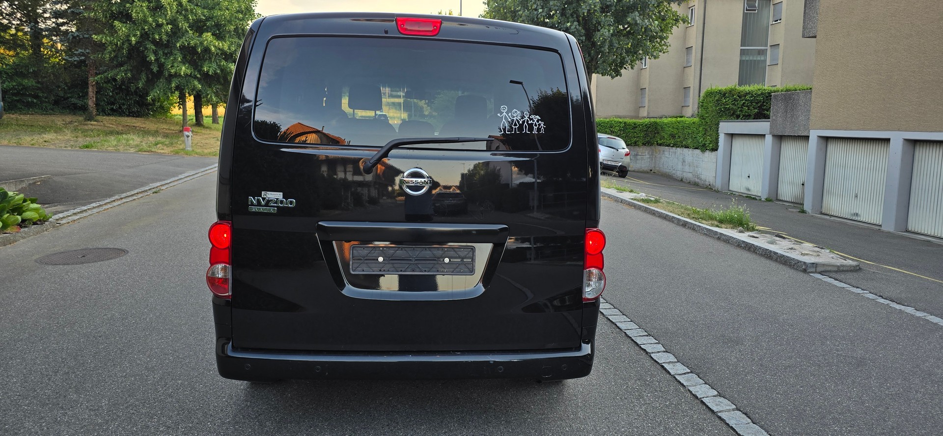 NISSAN NV200 1.5 dCi 110 Evalia Tekna-image-5