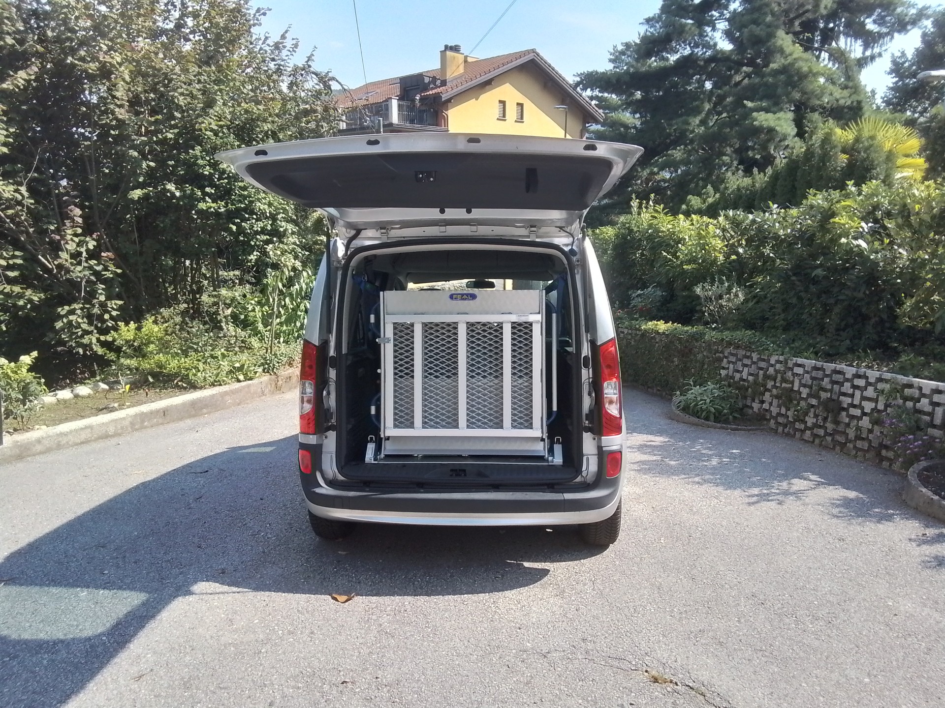 MERCEDES-BENZ 1.5 CDI-image-2