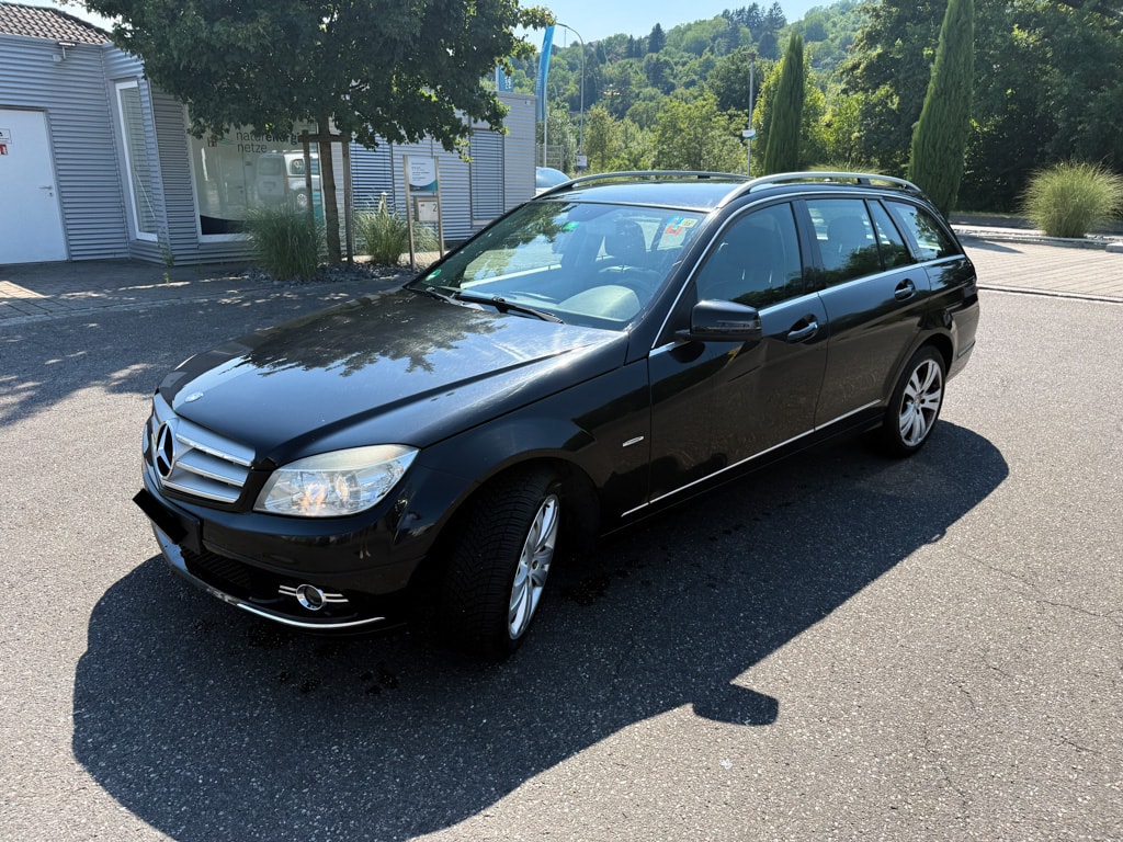 MERCEDES-BENZ C 200 Kompressor-image-1
