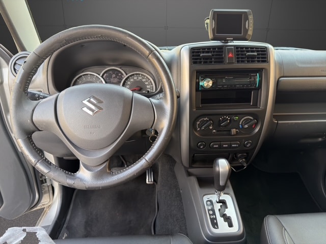 SUZUKI Jimny 1.3 16V Sergio Cellano Automatic-image-5