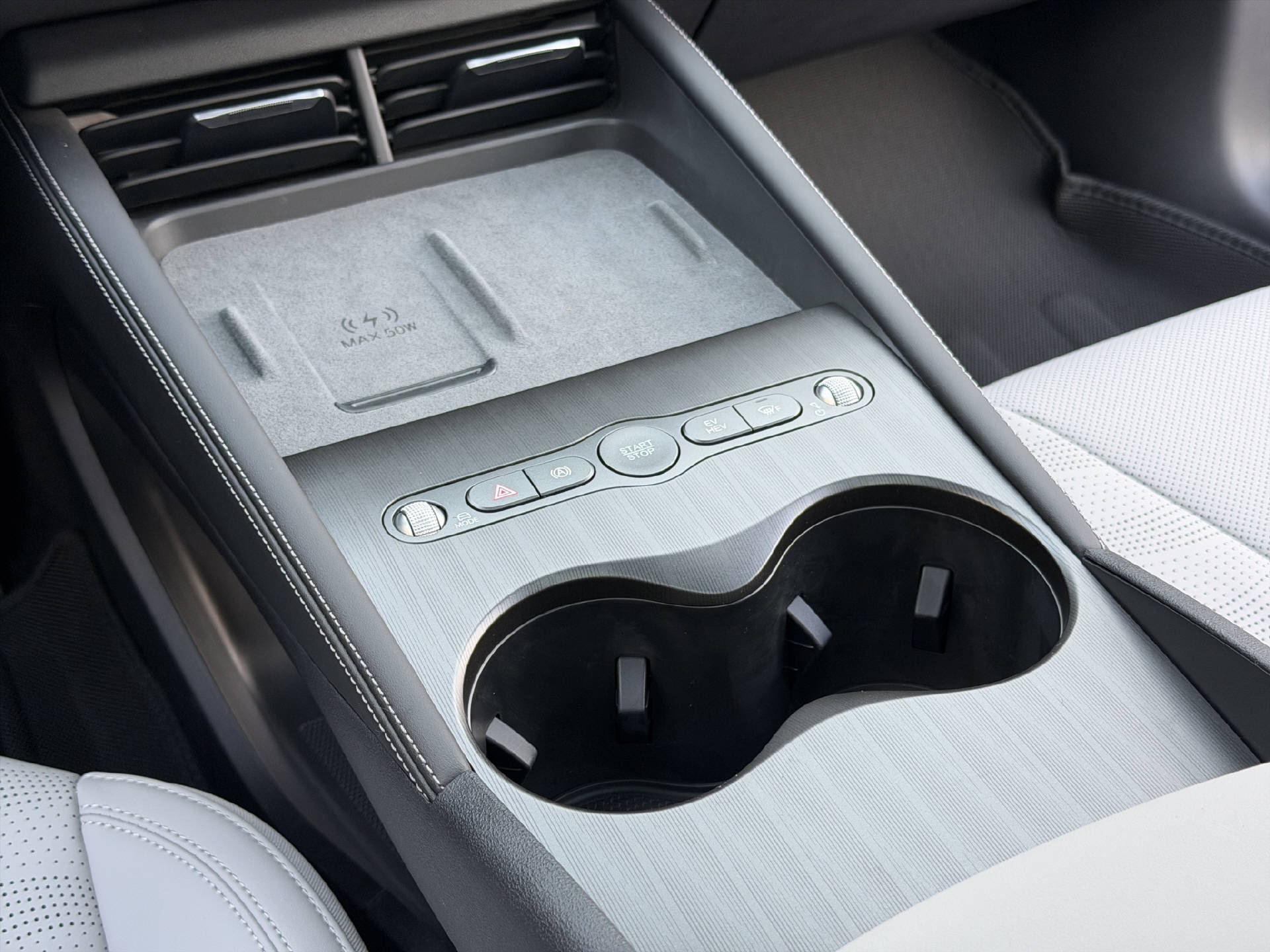 BYD Seal 6 DM-i Touring Comfort-image-18