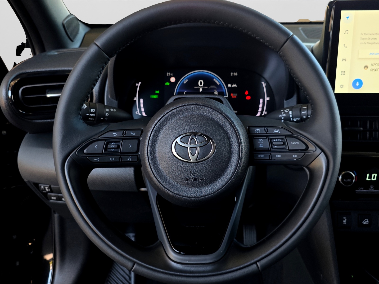TOYOTA Yaris Cross 1.5 VVT-i HSD Trend AWD-i-image-9