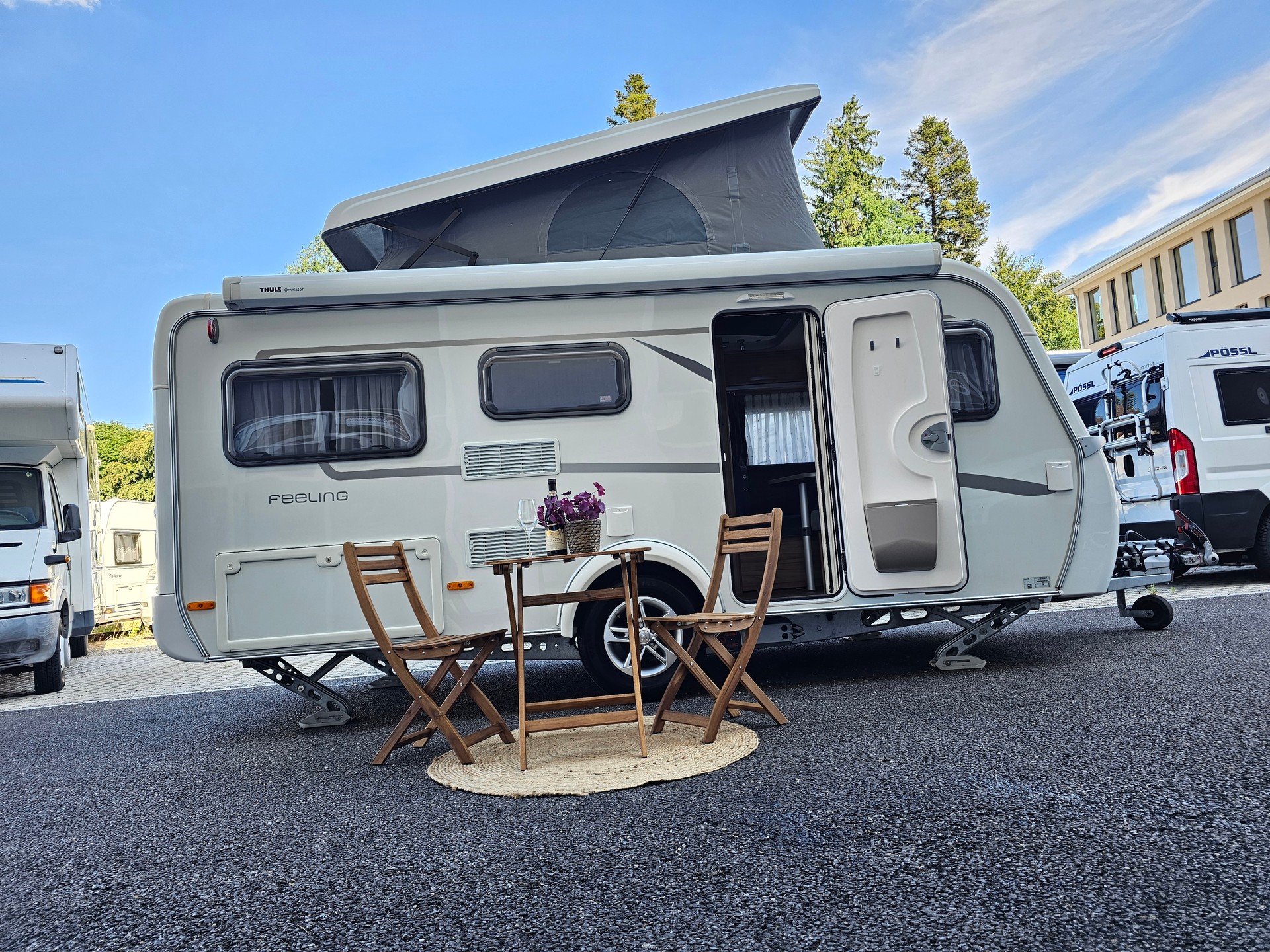 HYMER Eriba Feeling 425 mit Schlafdach!-image-0