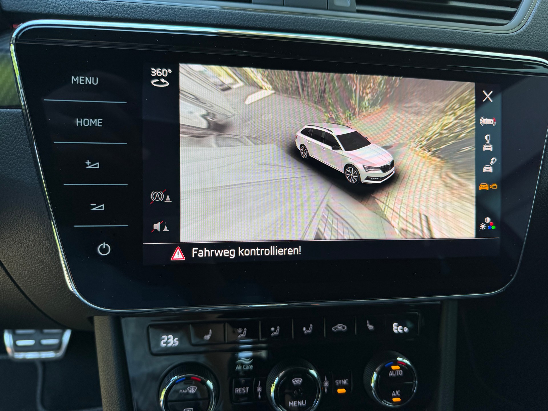 SKODA 1.4 TSI PHEV SportLine DSG-image-15