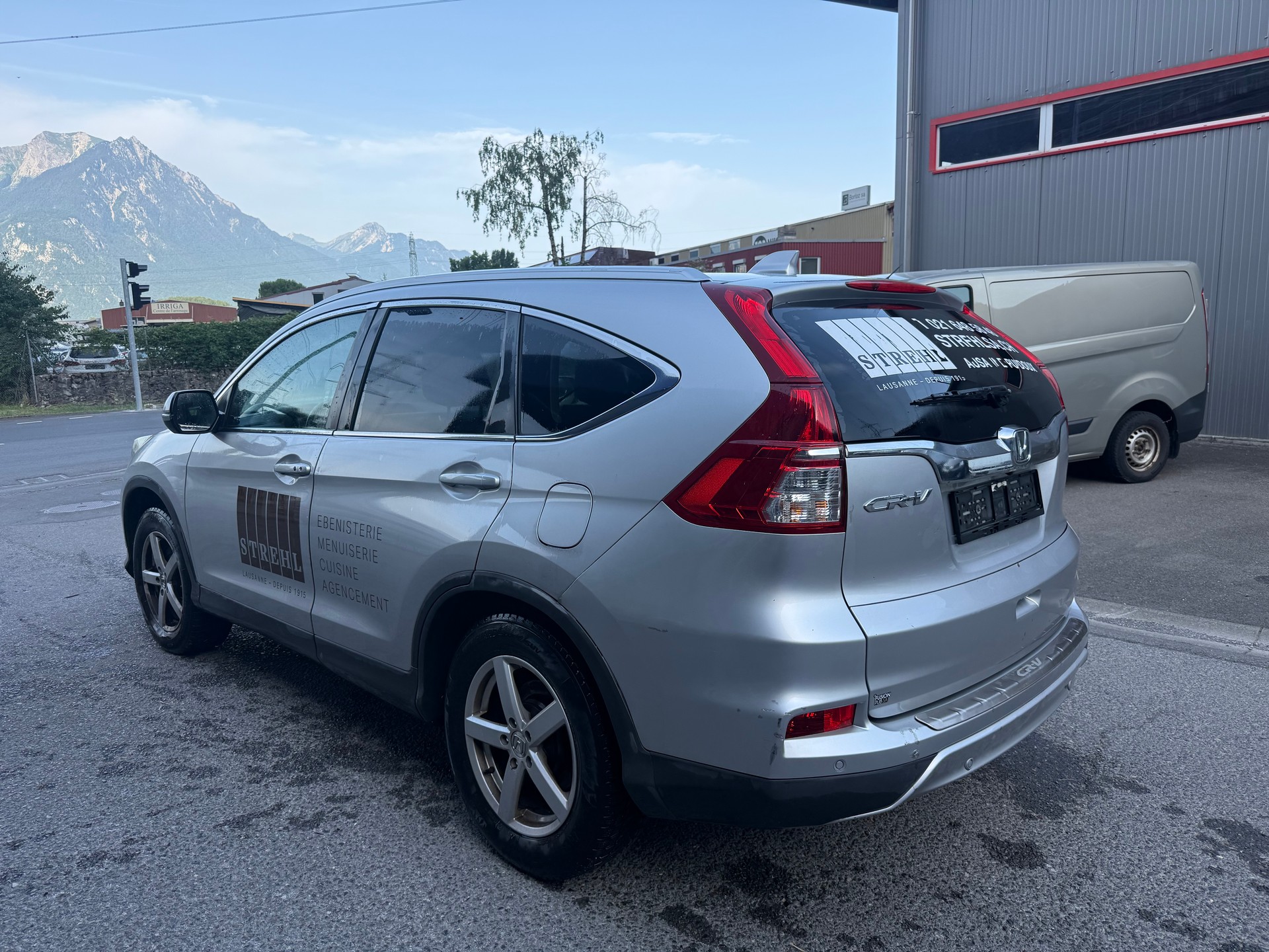 HONDA CR-V 1.6 i-DTEC Lifestyle 4WD Automatic-image-4