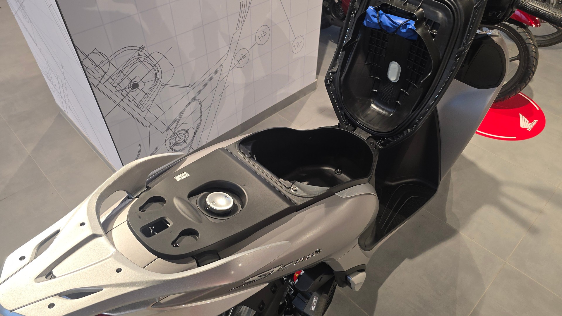 HONDA SH 125 i Mode-image-15