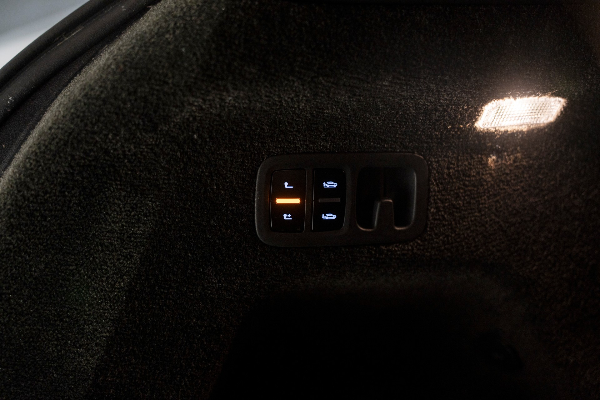 BENTLEY Bentayga V8 First Edition-image-20