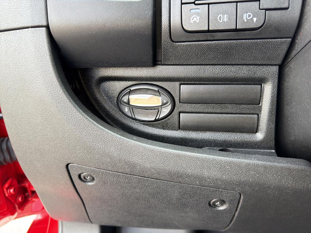 CITROEN Jumper 35 2.2 BlueHDi 165 L2H2-image-12