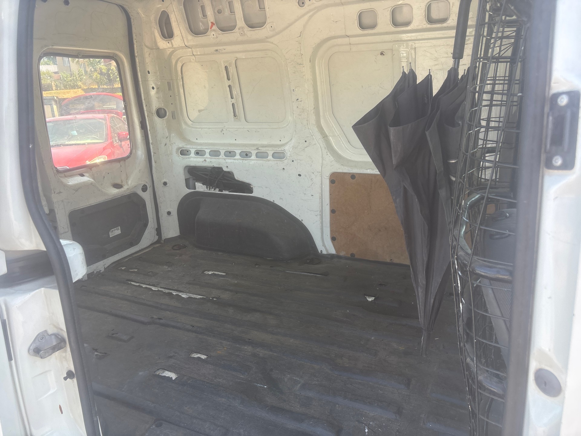 FORD Transit Connect T 210 1.8-image-8