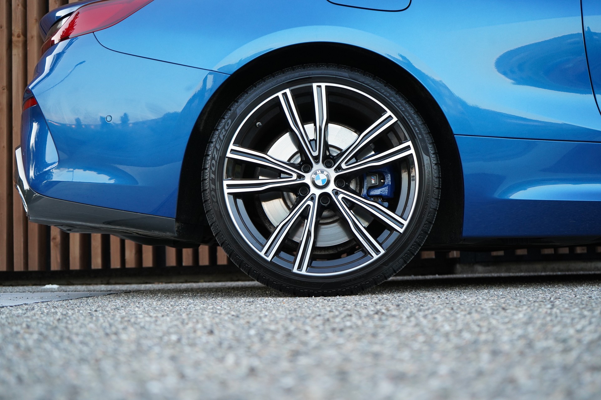 BMW 840d xDRIVE STEPTRONIC SPORT l 320 PS-image-17