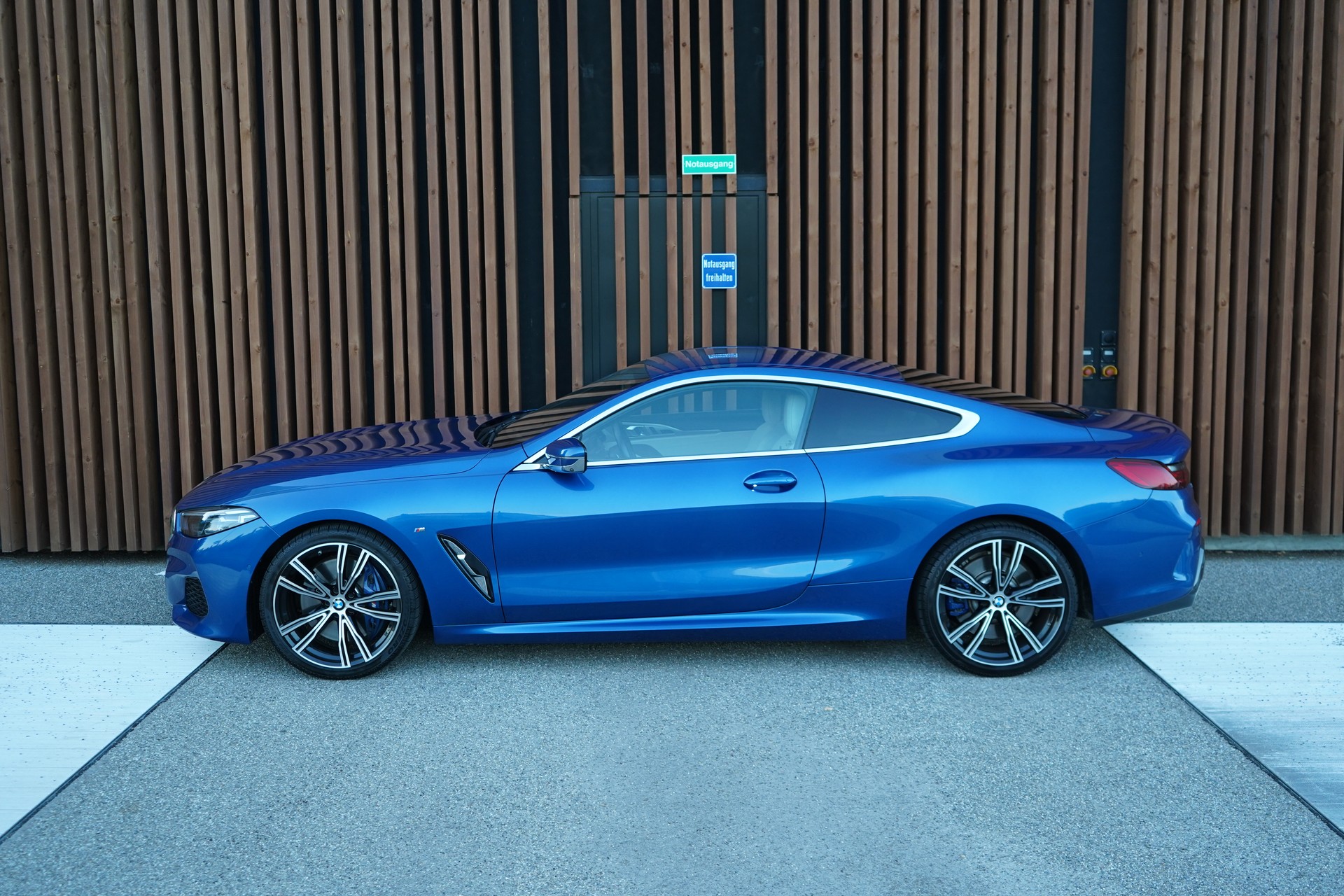 BMW 840d xDRIVE STEPTRONIC SPORT l 320 PS-image-5
