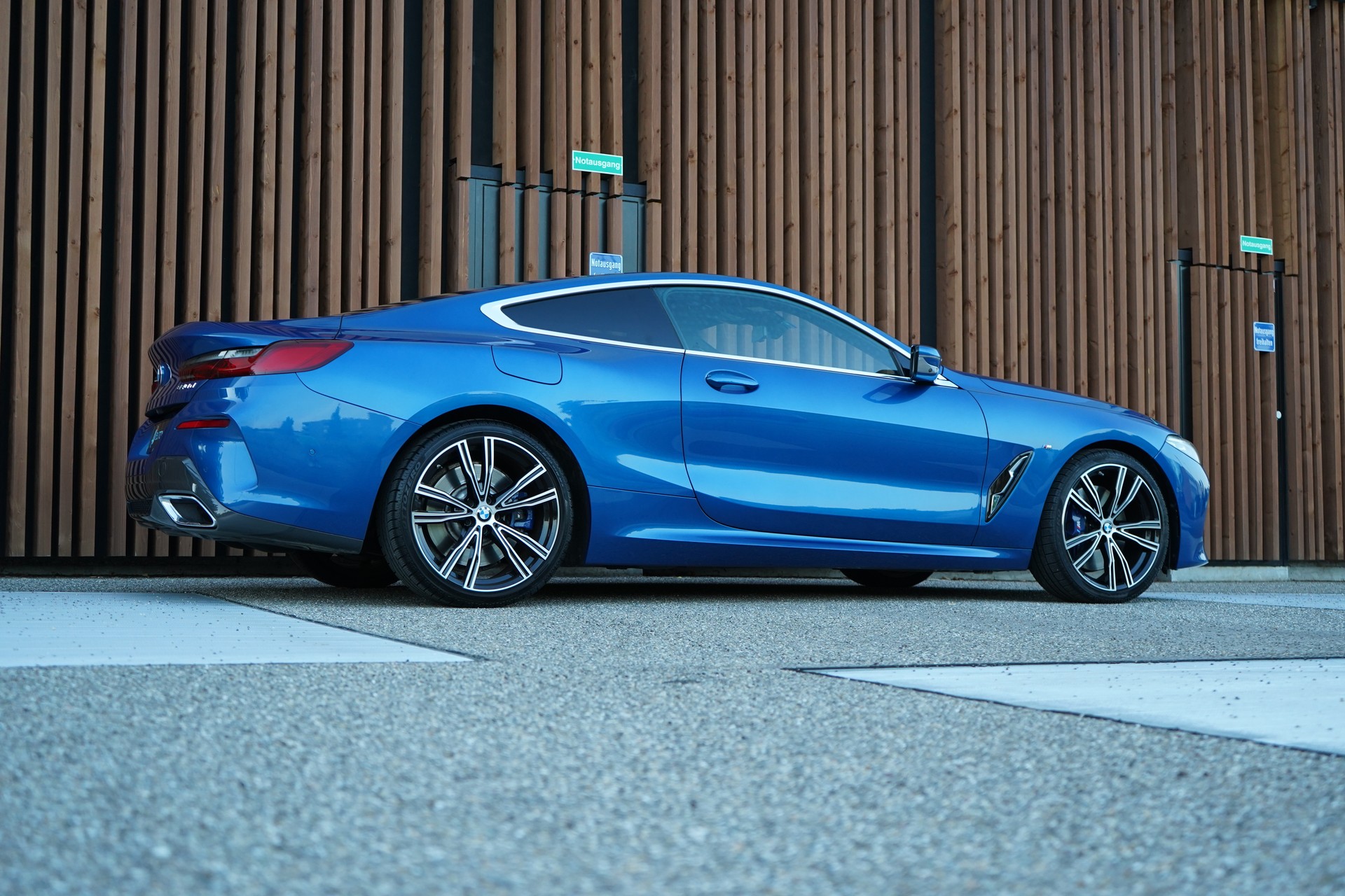 BMW 840d xDRIVE STEPTRONIC SPORT l 320 PS-image-6