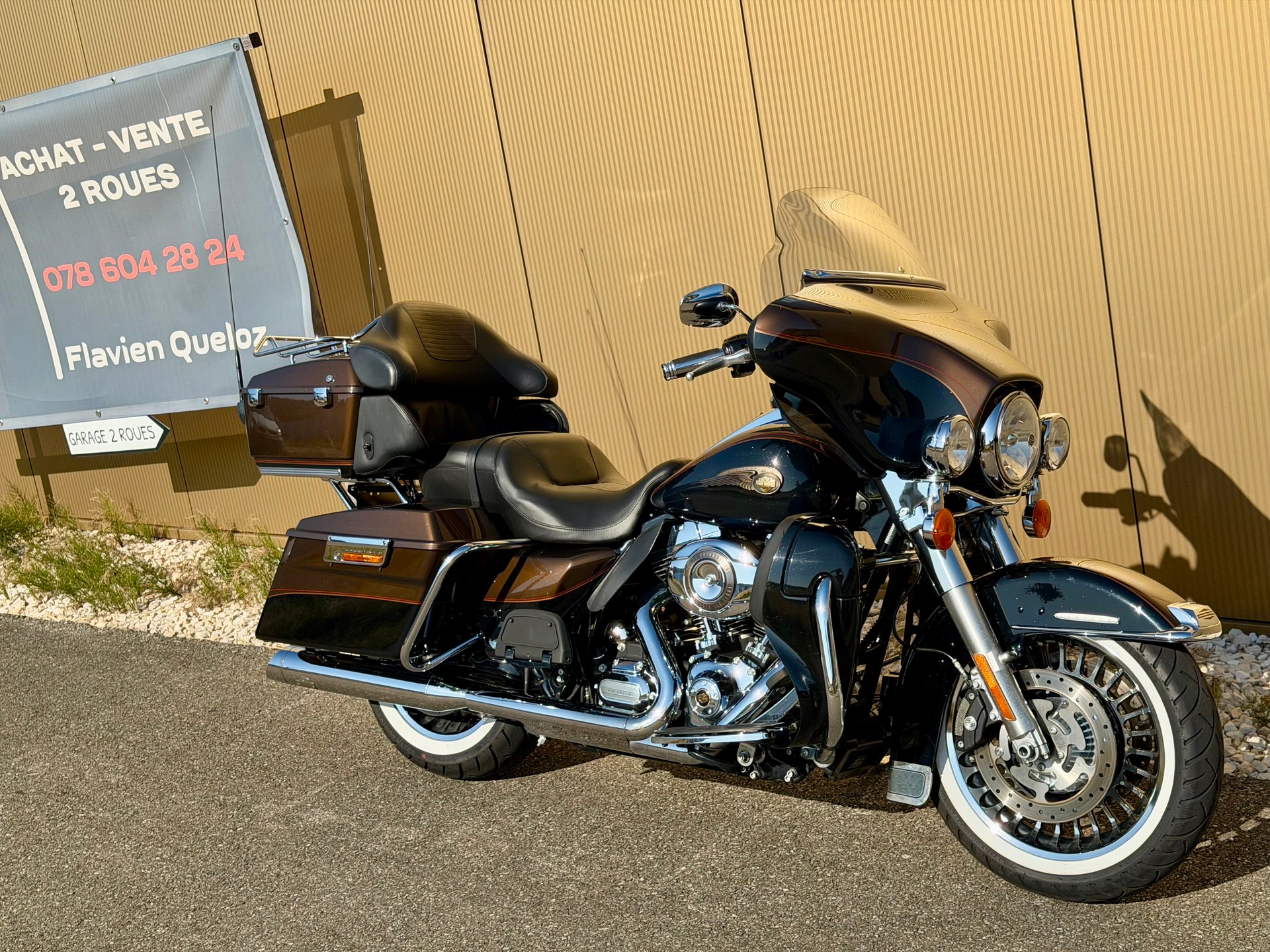 HARLEY-DAVIDSON FLHTK Electra Glide Ultra Limited Anniversary-showroom-element-2