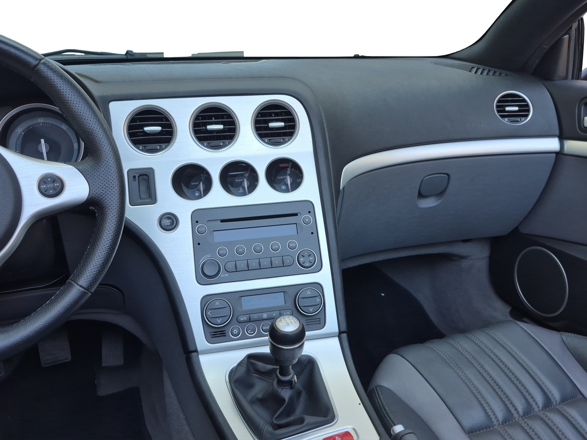 ALFA ROMEO Spider 2.4 JTD-image-9