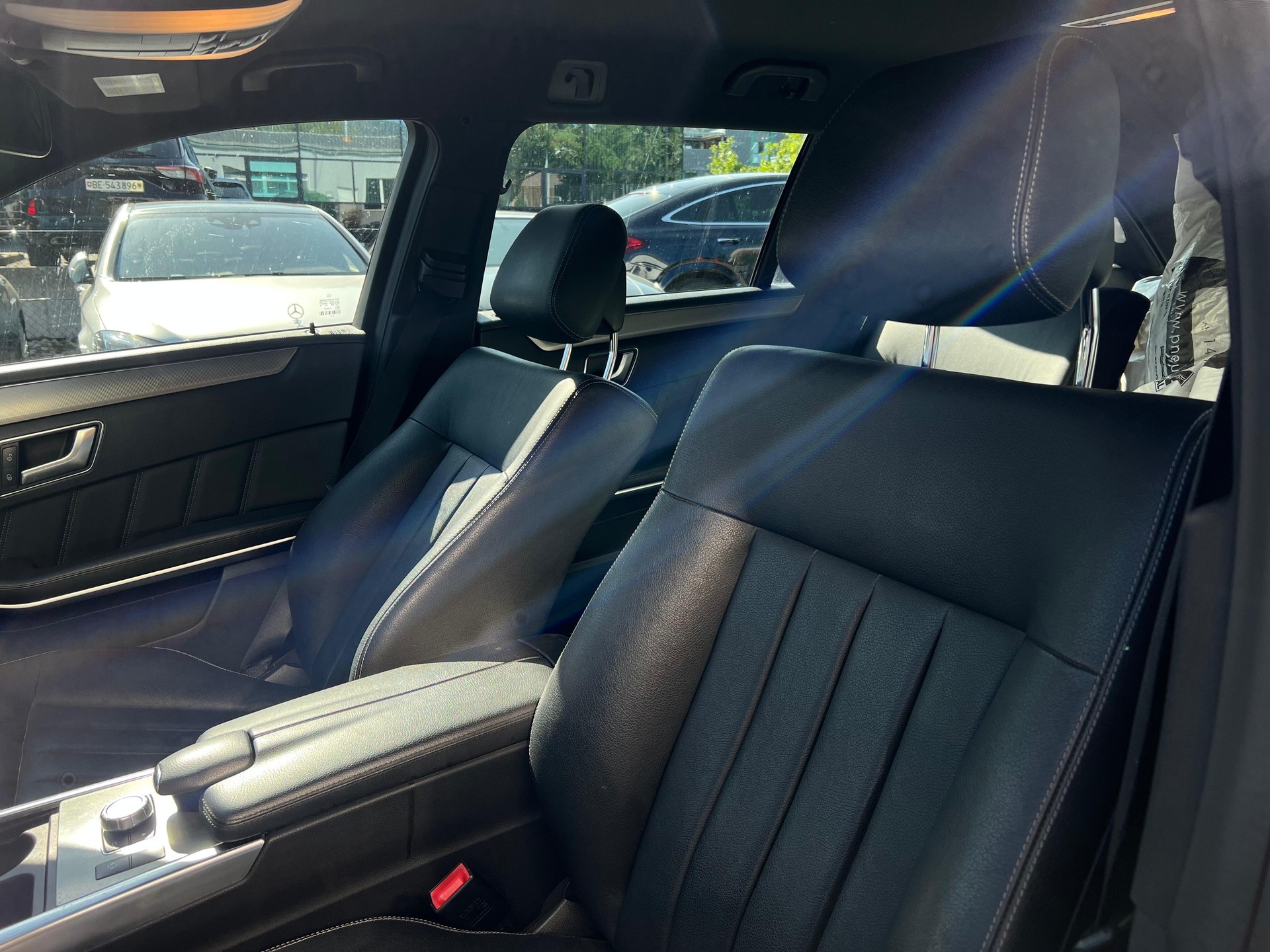 MERCEDES-BENZ E 250 CDI Elégance 4Matic 7G-Tronic / 7 PLÄTZE/ AB MFK-image-2