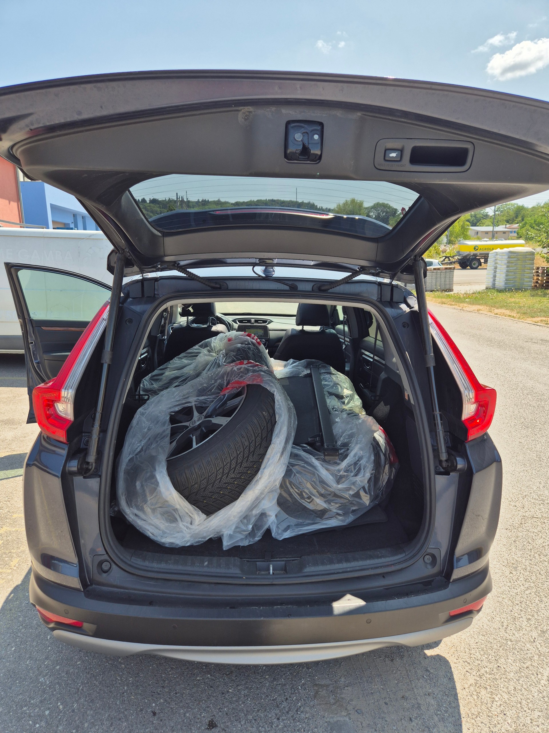 HONDA CR-V 2.0i MMD Hybrid Executive 4WD Automatic-image-13