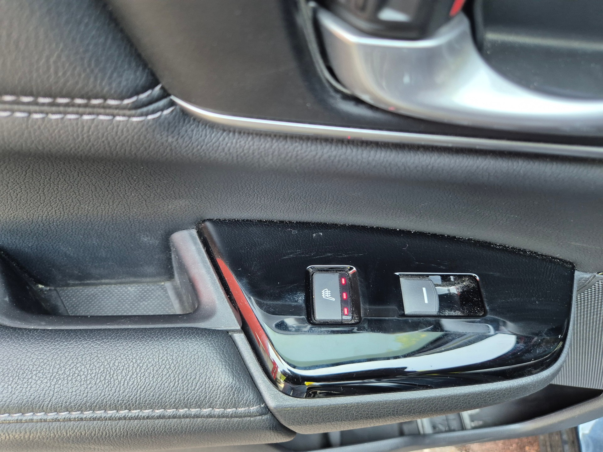 HONDA CR-V 2.0i MMD Hybrid Executive 4WD Automatic-image-11