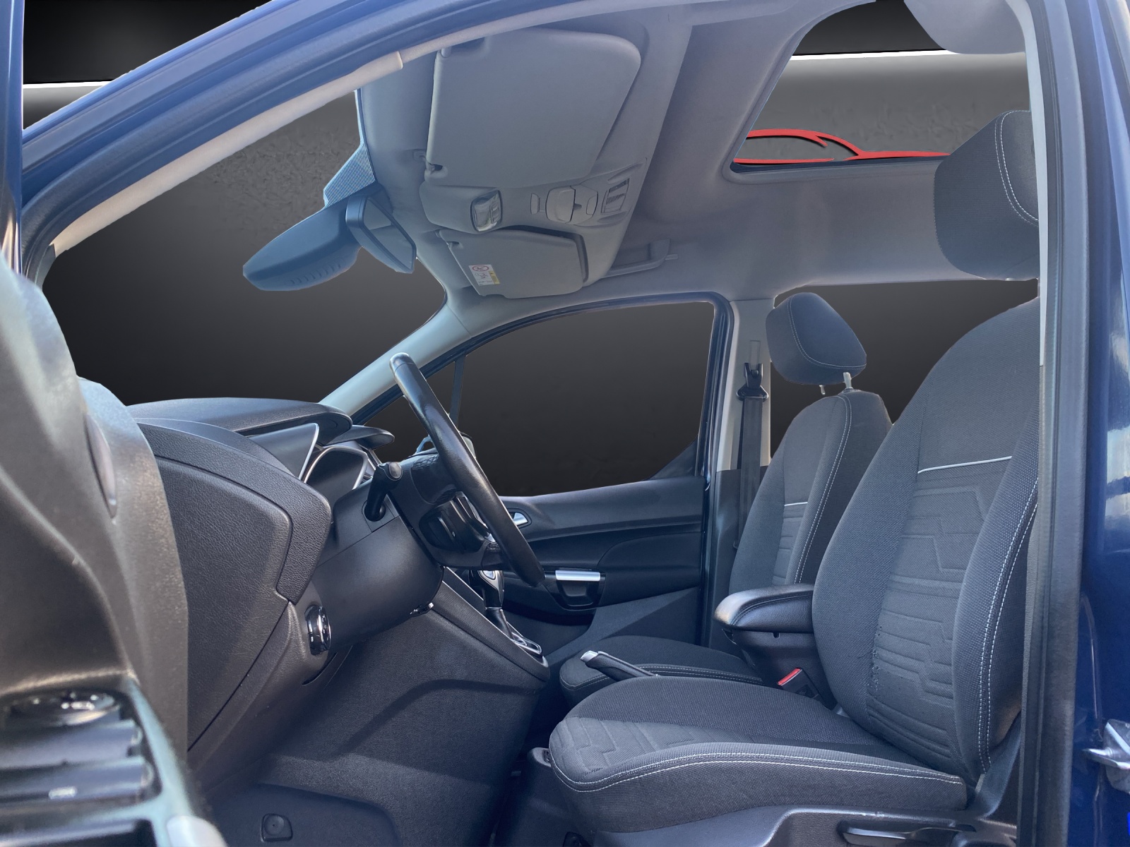 FORD Grand Tourneo Connect 1.5 TDCi Titanium Powershift-image-9