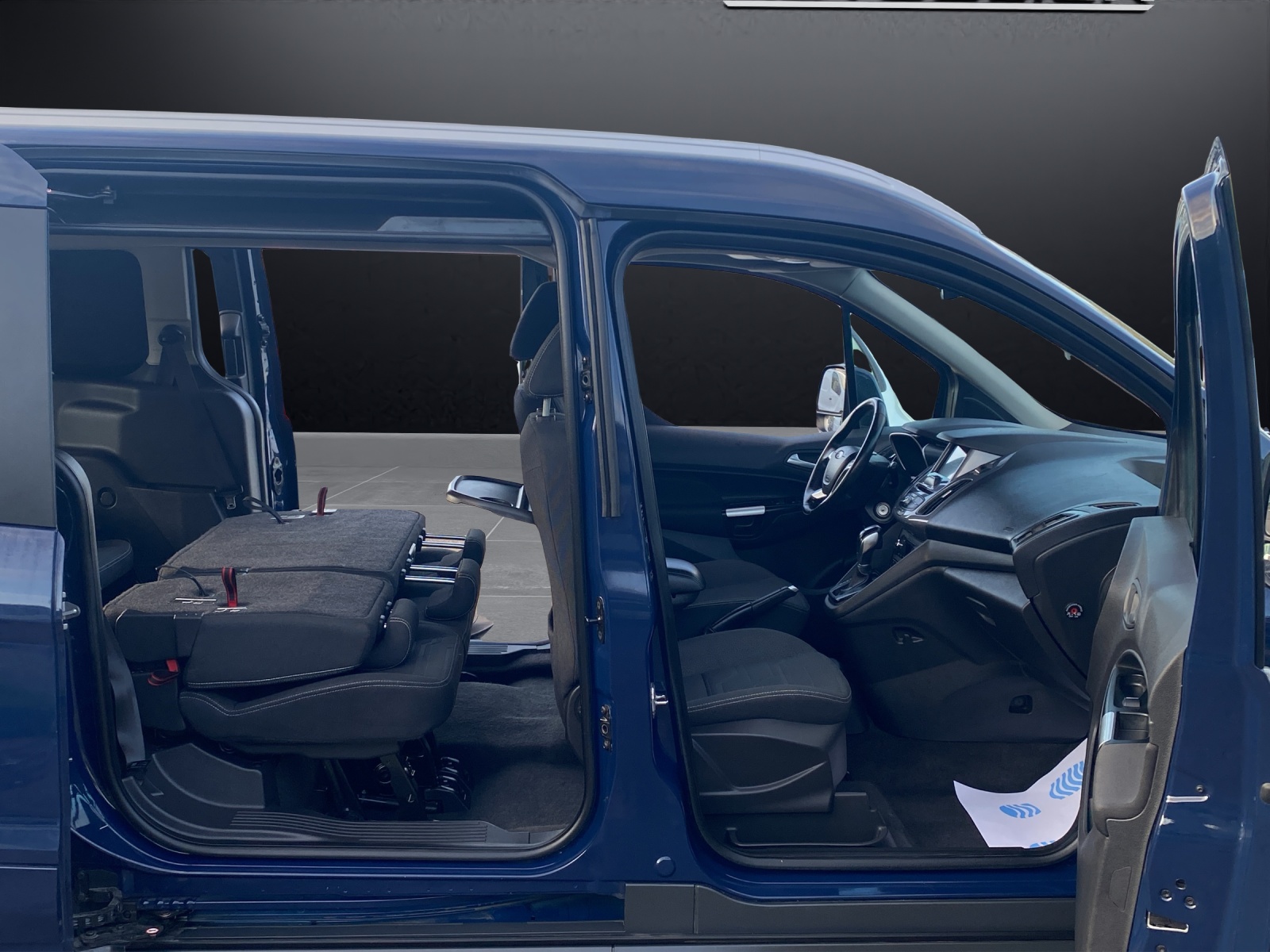 FORD Grand Tourneo Connect 1.5 TDCi Titanium Powershift-image-17