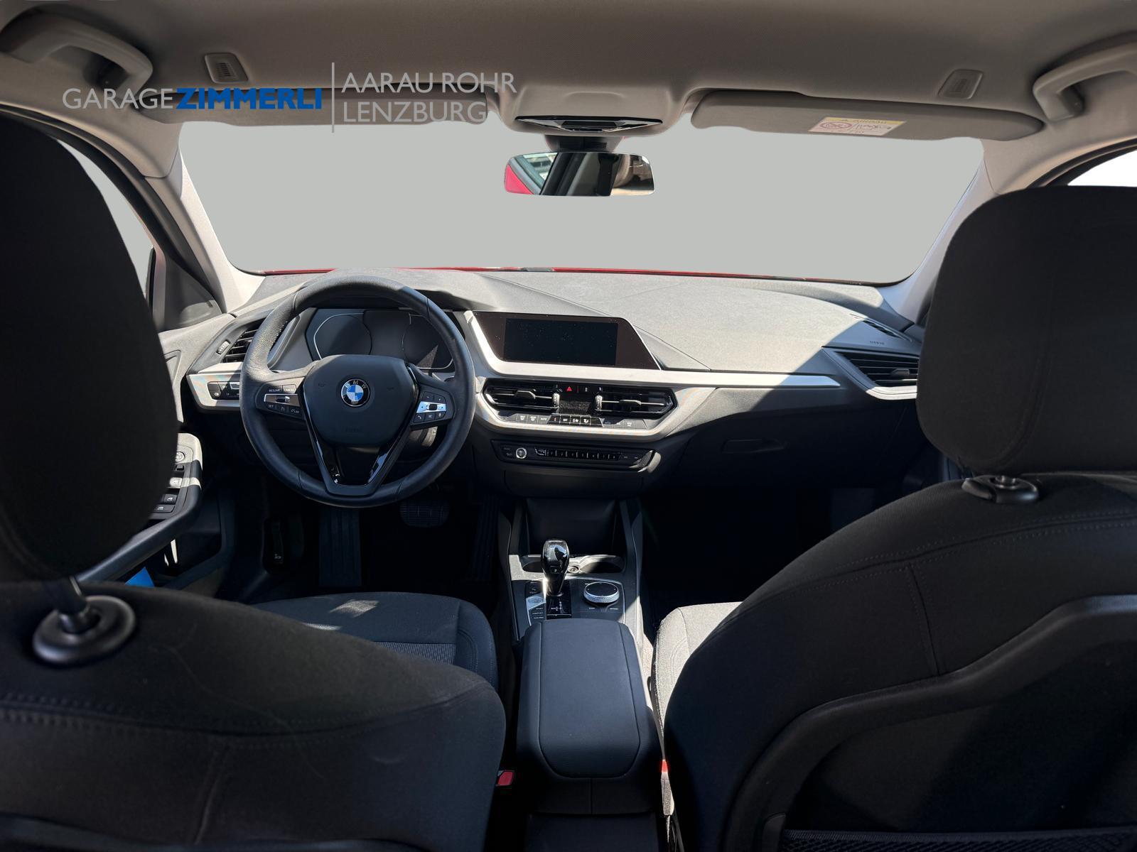BMW 118i Steptronic-image-7