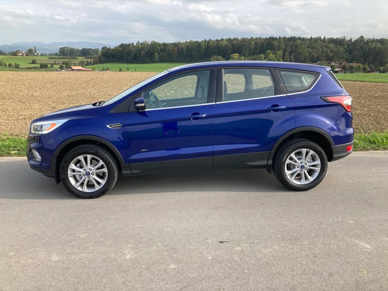 FORD Kuga 2.0 TDCi Titanium 4WD PowerShift-image-4