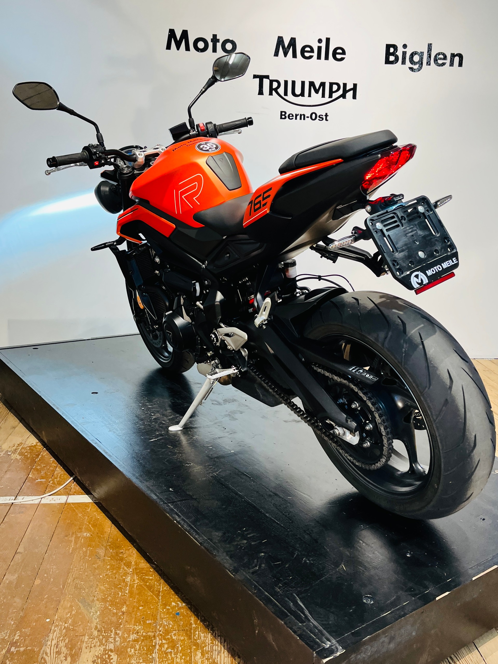 TRIUMPH Street Triple 765 R A2 (35kW)-image-6