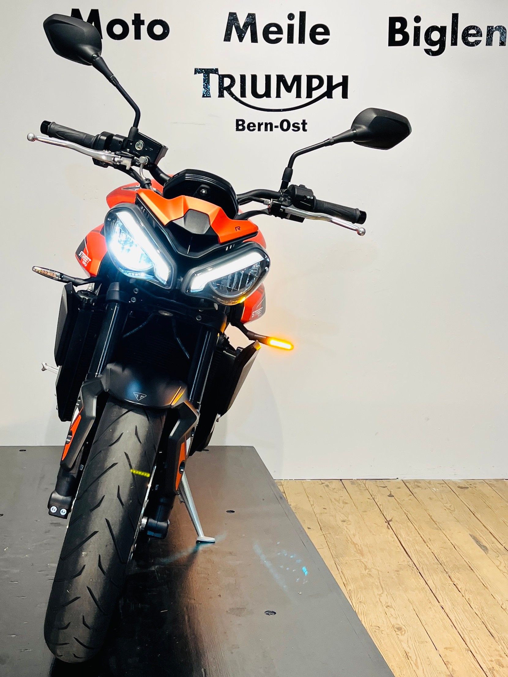 TRIUMPH Street Triple 765 R A2 (35kW)-image-7