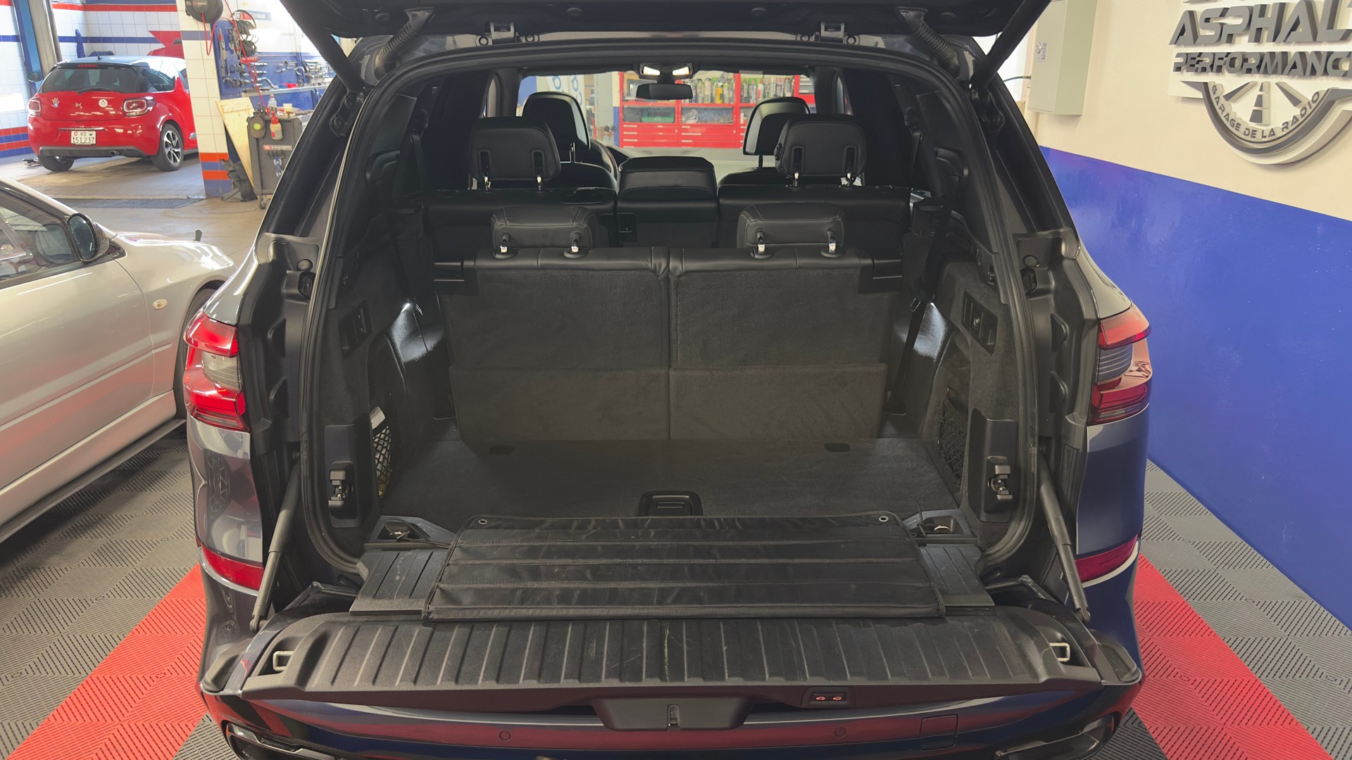 BMW X5 xDrive M50d Steptronic-image-9