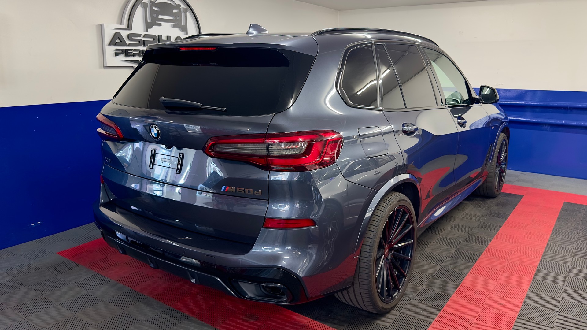 BMW X5 xDrive M50d Steptronic-image-3