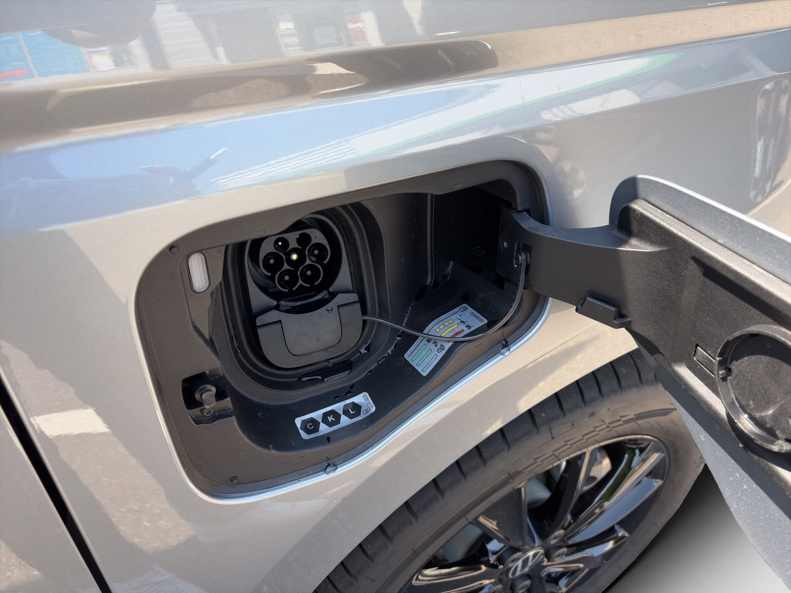 VW California eHybrid Beach Camper 4Motion-image-15