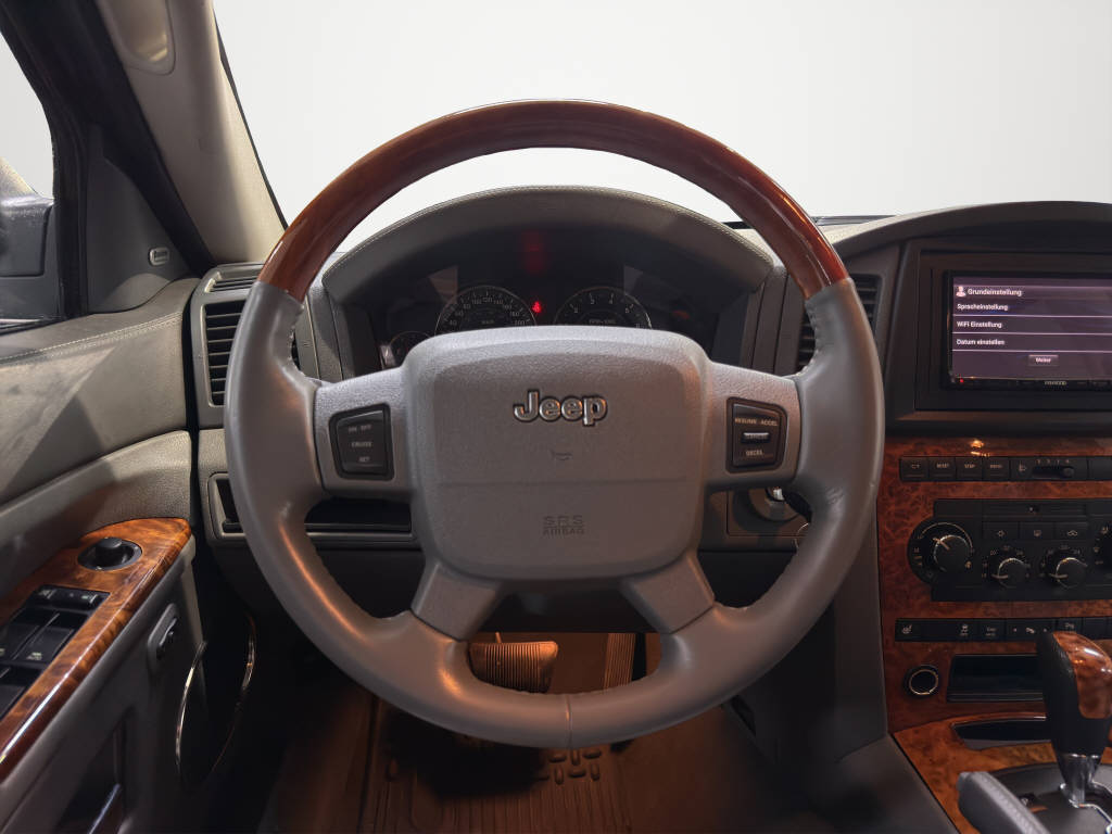 JEEP GRAND CHEROKEE 5.7-image-9