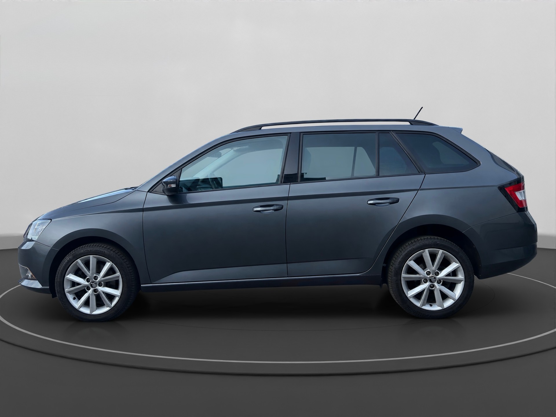 SKODA Fabia 1.2 TSI Style DSG-image-1