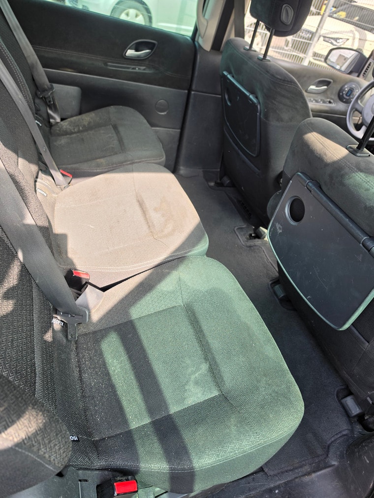 RENAULT Grand Espace 2.0 Turbo Dynamique-image-3