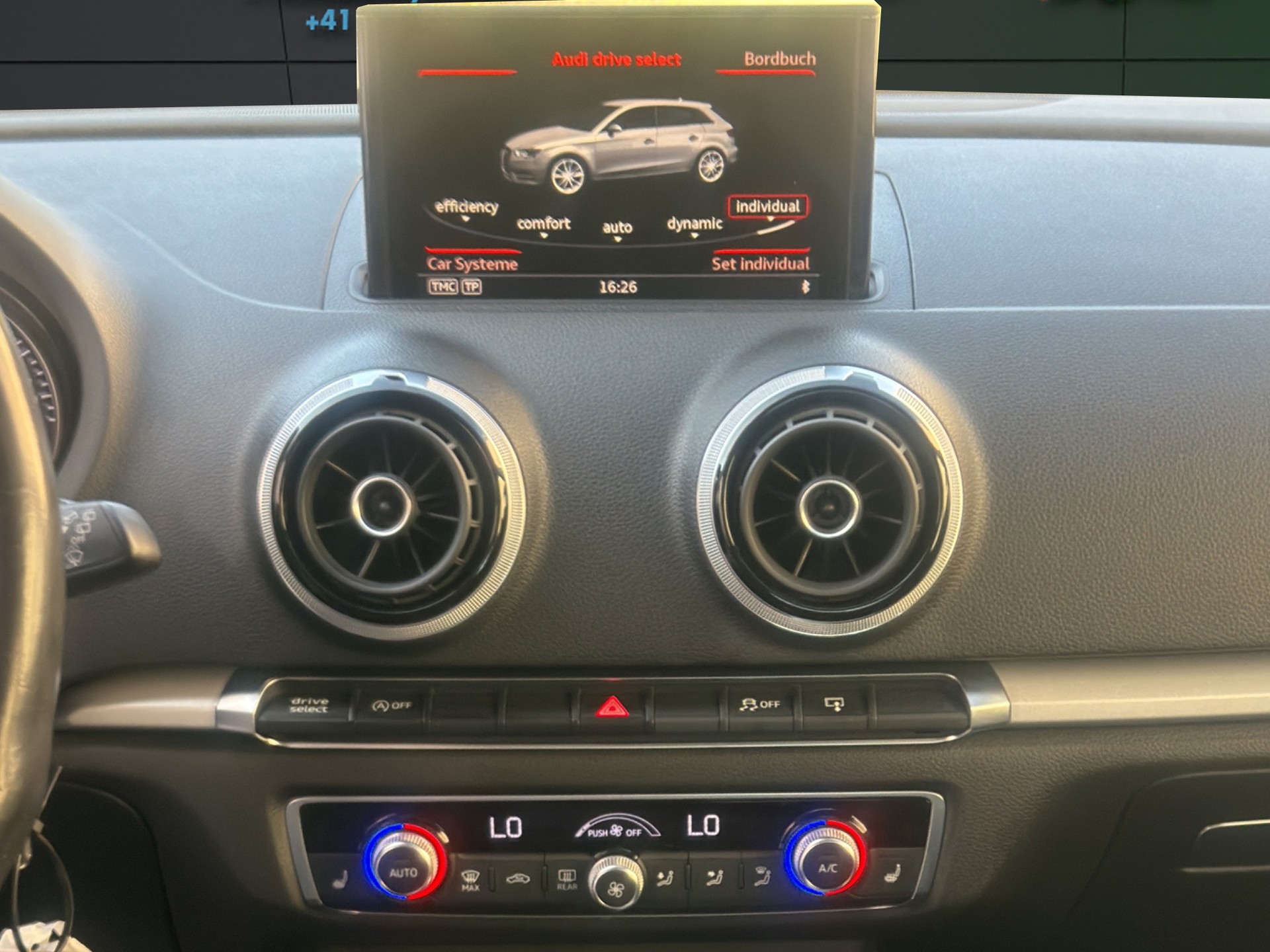 AUDI A3-image-4