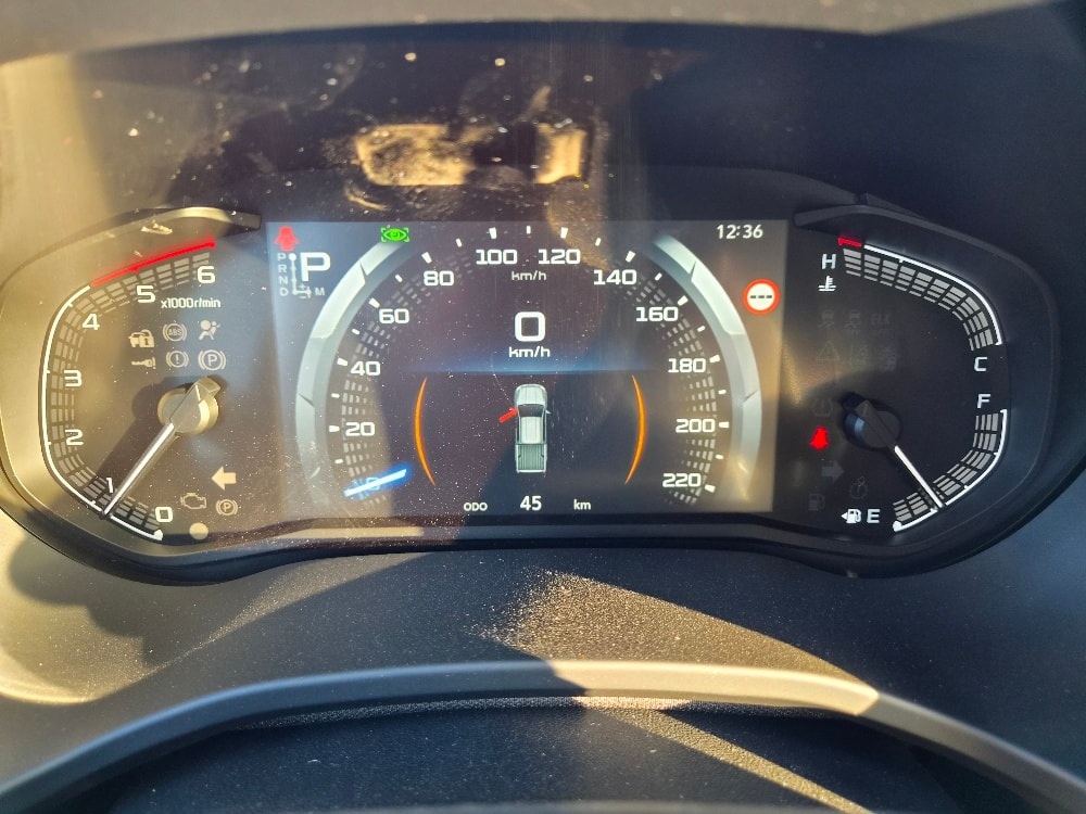 ISUZU D-MAX 2.2 CrewCab Evolution 4x4 AT-image-7