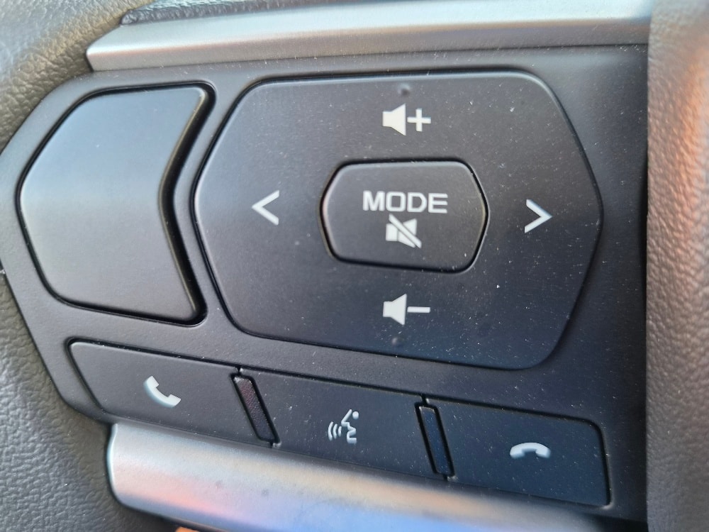 ISUZU D-MAX 2.2 CrewCab Evolution 4x4 AT-image-8