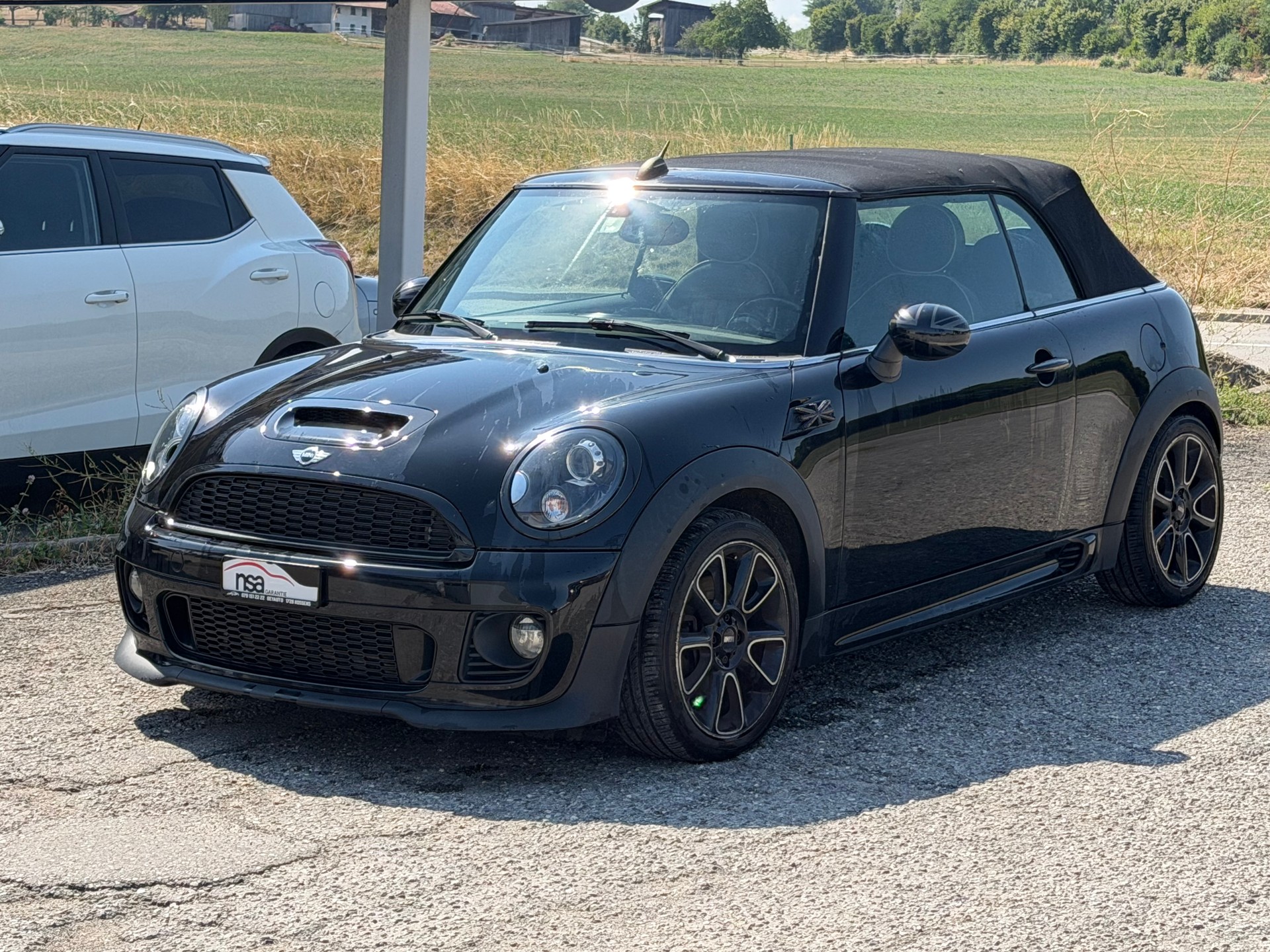 MINI Cooper S Cabriolet-image-3