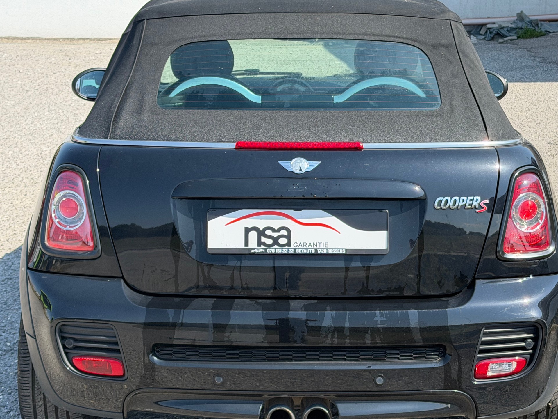 MINI Cooper S Cabriolet-image-4