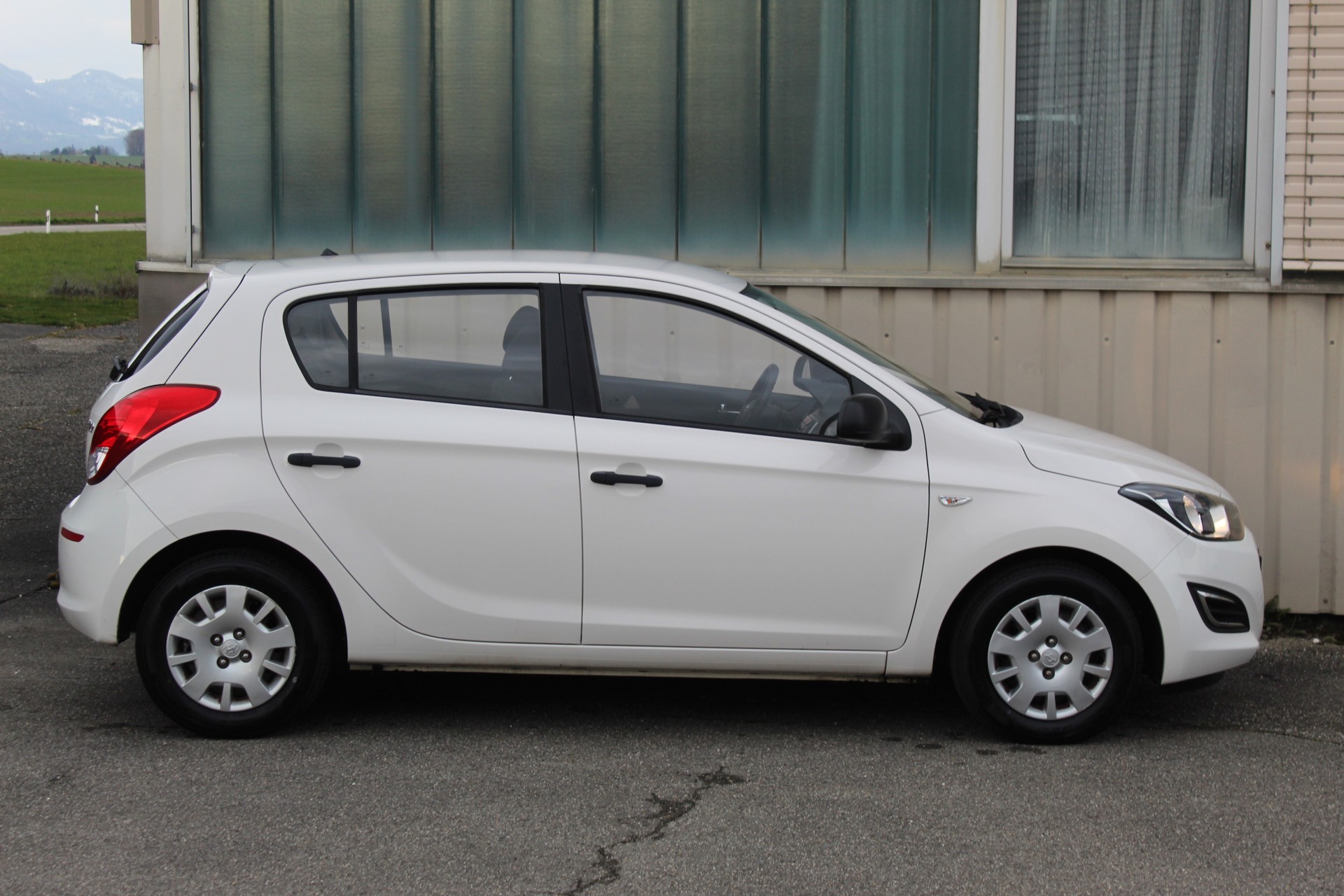 HYUNDAI i20 1.2 Comfort-image-5